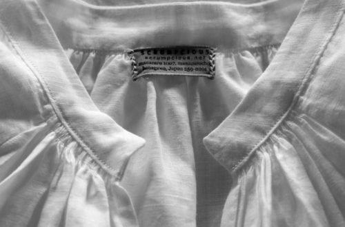 standard tunic detail